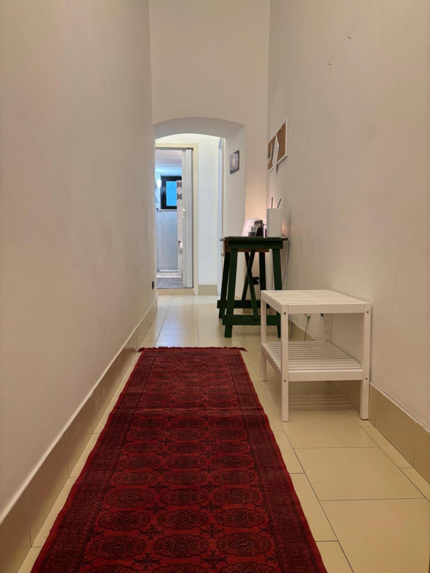 Castle Apartment Bari Bagian luar foto